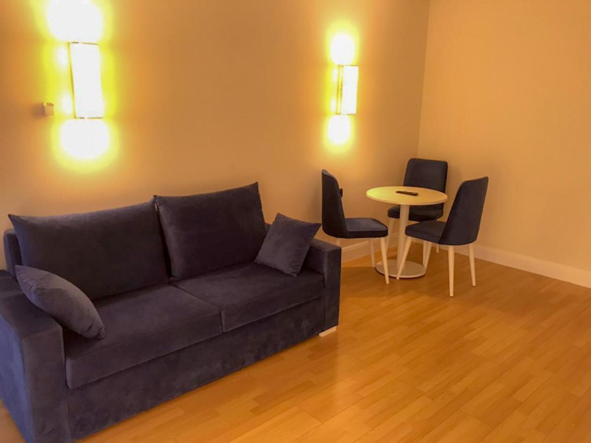 Diamond Apartment Батумі Екстер'єр фото